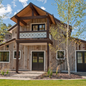 Siding Barn 1